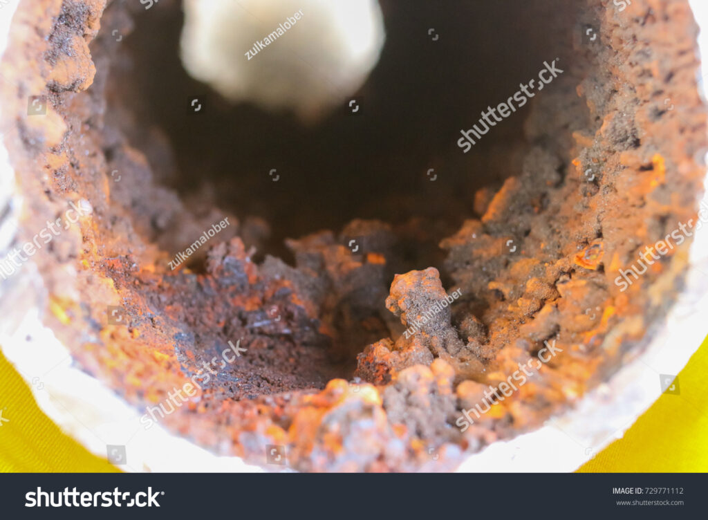 Đường ống bị bám cặn